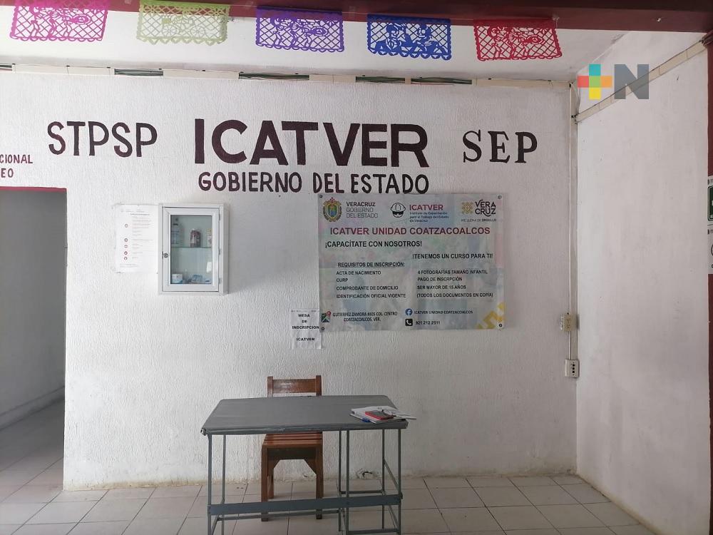 ICATVER Coatzacoalcos retornó a sus actividades presenciales