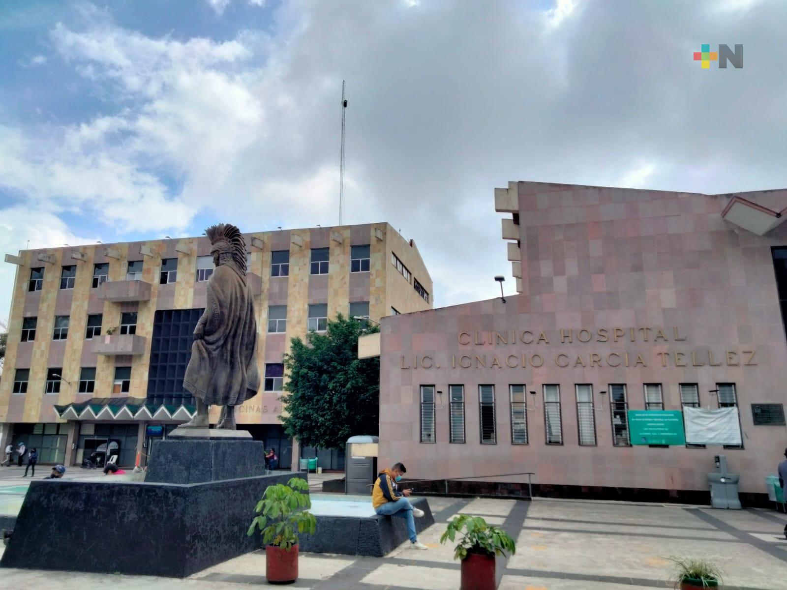 Como parte de jornadas nacionales de salud pública, IMSS aplica distintas vacunas a la población