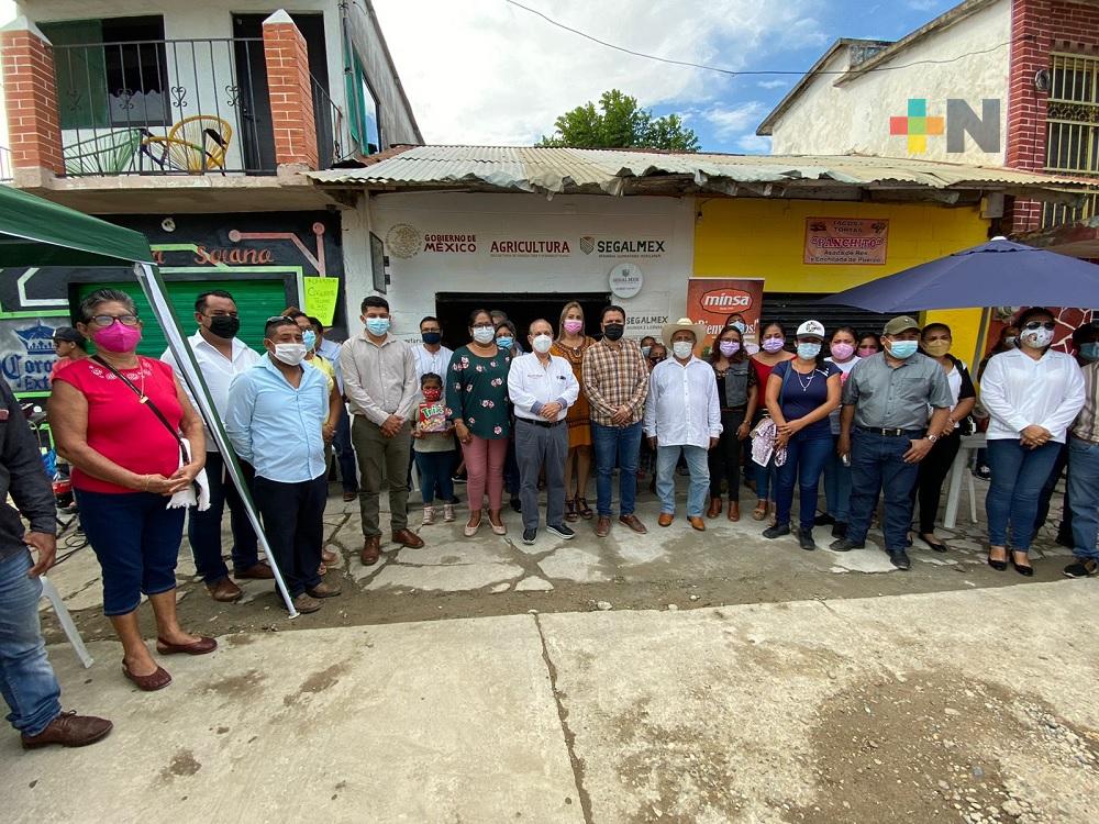 Inauguran tienda Diconsa en Paraíso Novillero, localidad de Cosamaloapan