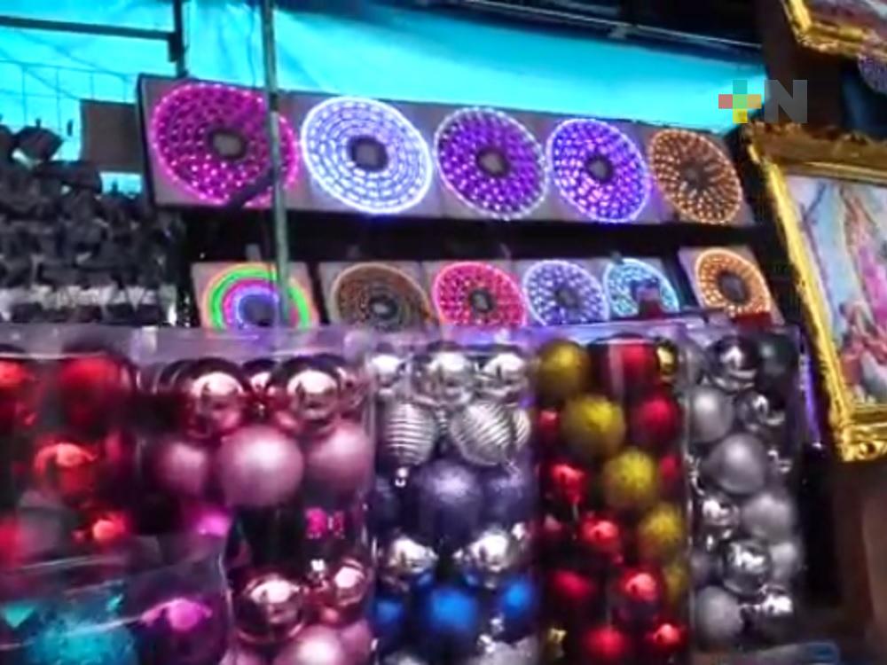 Inició Expo Navideña en mercado La Isla de Córdoba