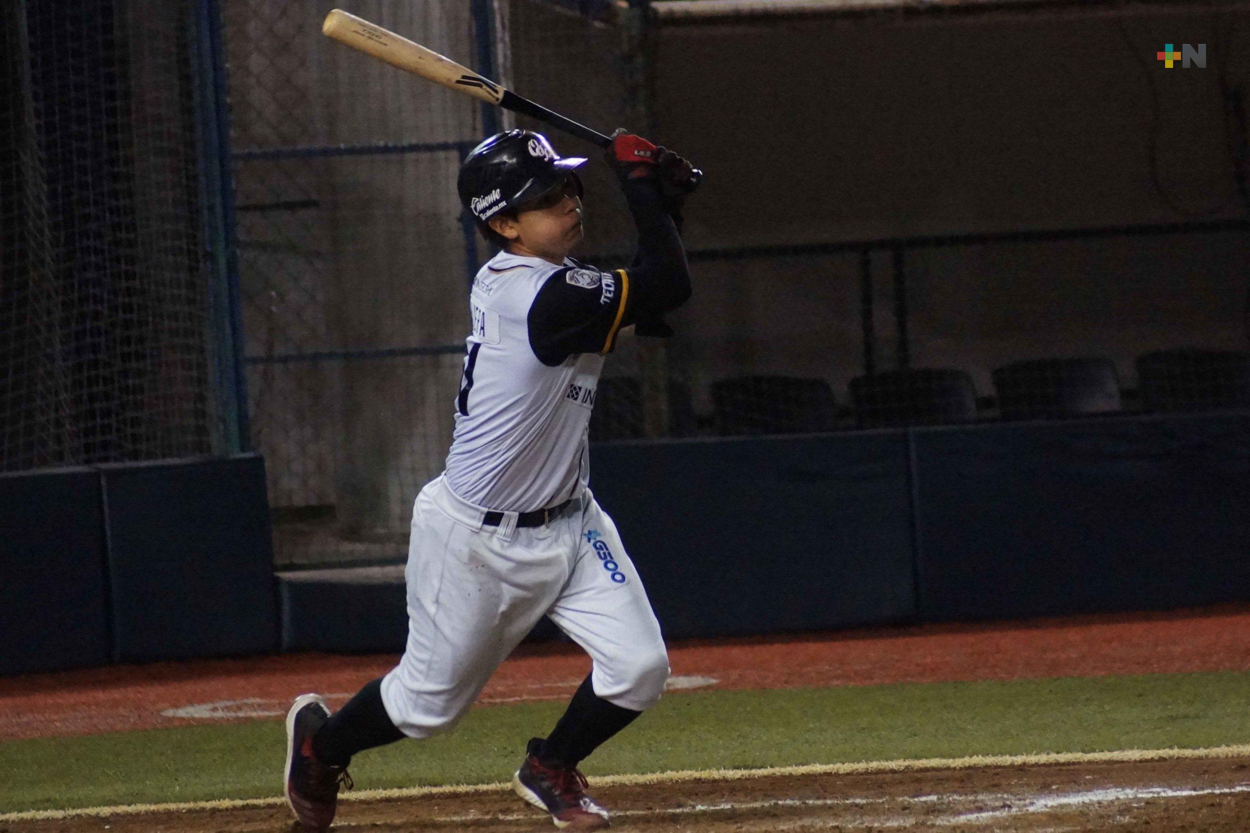 Oaxaca venció por pizarra de 13-12 al Águila-Leones