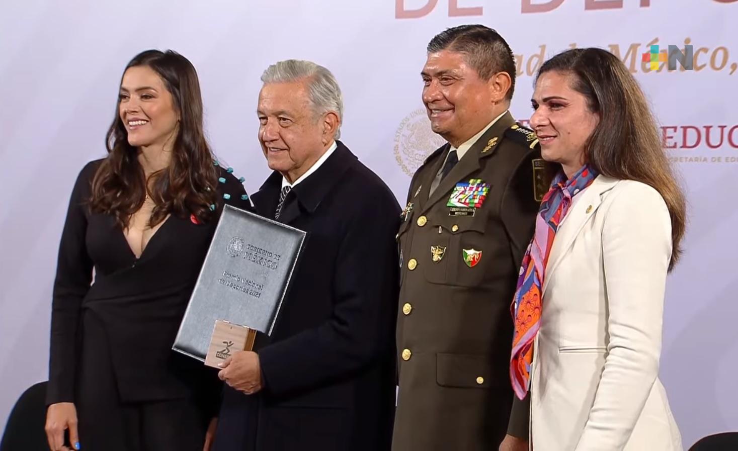 El deporte es reflejo de la sociedad que se esfuerza y apoya: María del Rosario Espinoza