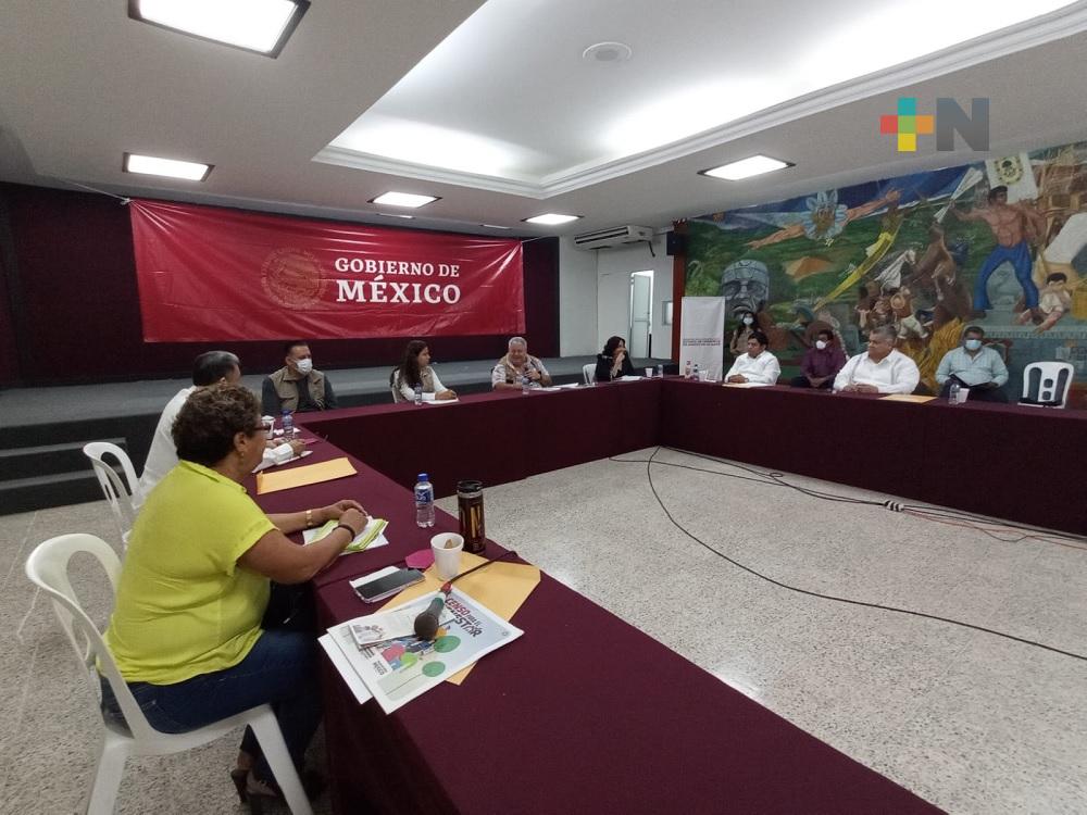 Manuel Huerta se reúne con alcaldes electos del sur de Veracruz