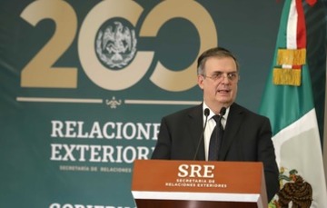 Ebrard anuncia apertura de 200 plazas de ascenso y 110 de ingreso al SRE