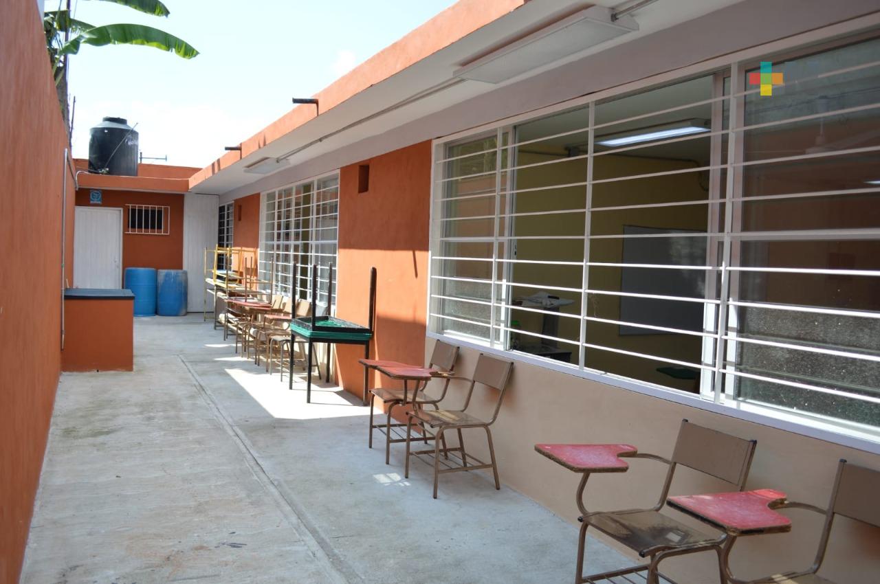 SEV supervisa y entrega obras con inversión de 6.6 mdp, en Córdoba y Fortín