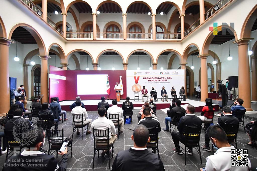 La FGE refrenda su compromiso con las causas del pueblo mexicano