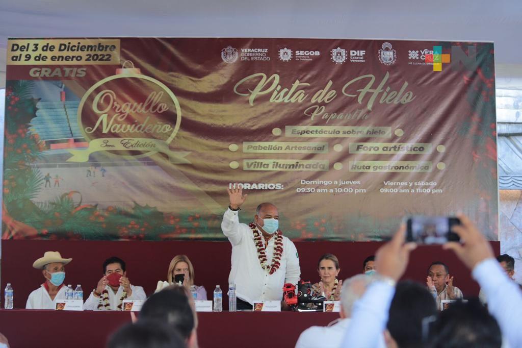 Más alegría y diversión con pista de hielo en Papantla: Eric Cisneros Burgos