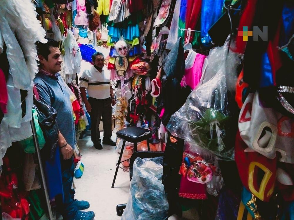 Pandemia afectó a comerciantes de máscaras y disfraces del mercado Jáuregui
