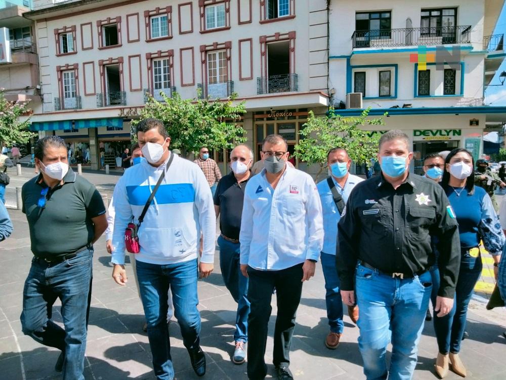 Recorren secretario de SSP y presidente de Canaco centro de Xalapa