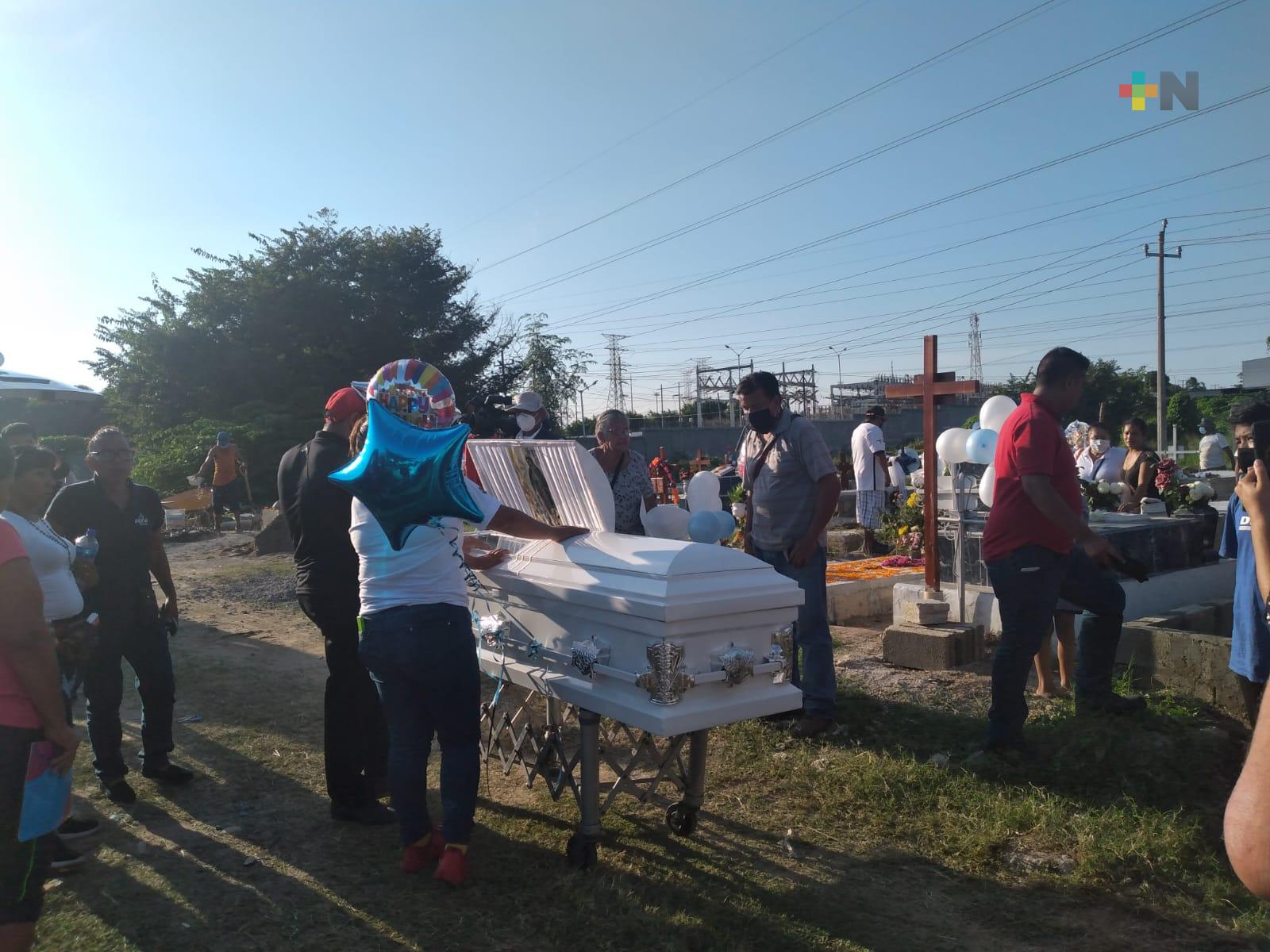 Dan último adiós a menor que falleció por descarga eléctrica