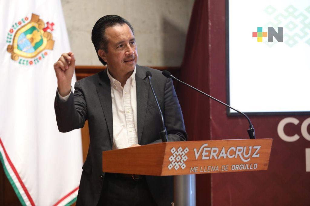Avanza Veracruz en electrificación, en tres años disminución fue de 44.4% en viviendas sin servicio