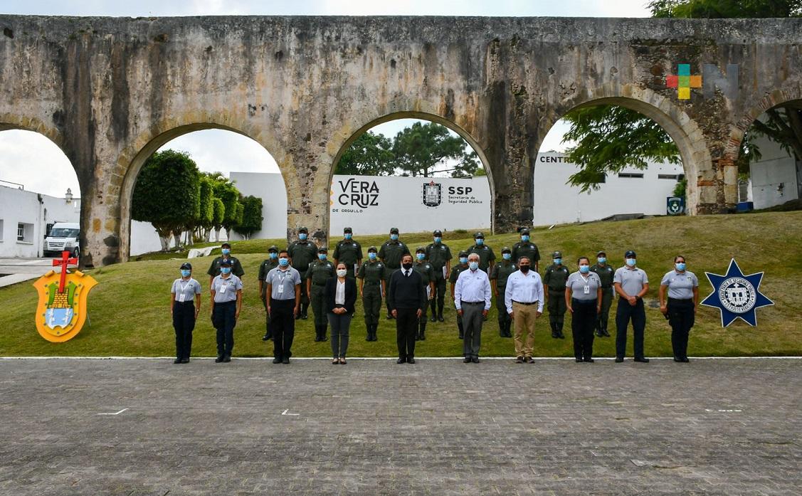 En la Secretaría de Seguridad Pública se graduaron 15 nuevos custodios
