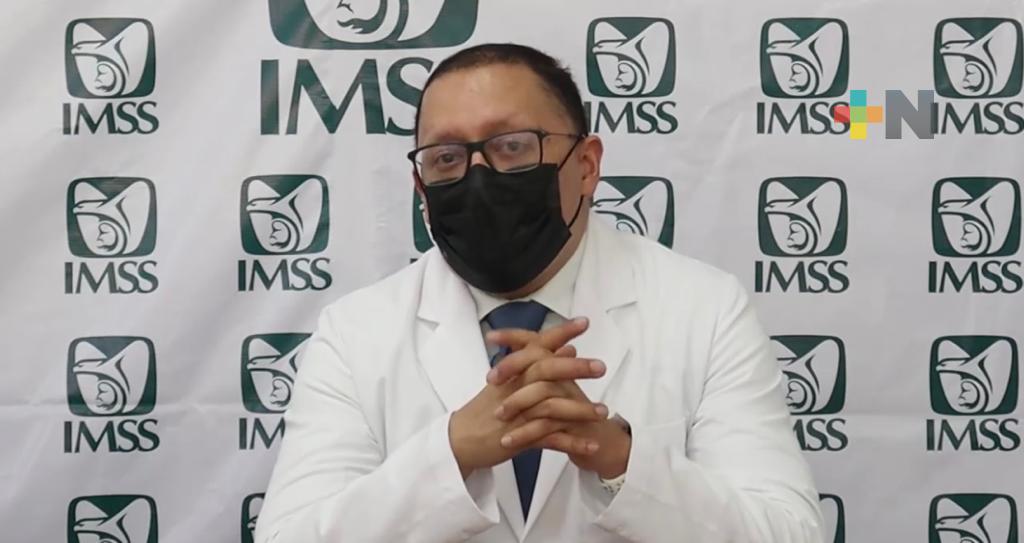 Recomienda IMSS autoexploración y revisiones periódicas para evitar cáncer en varones