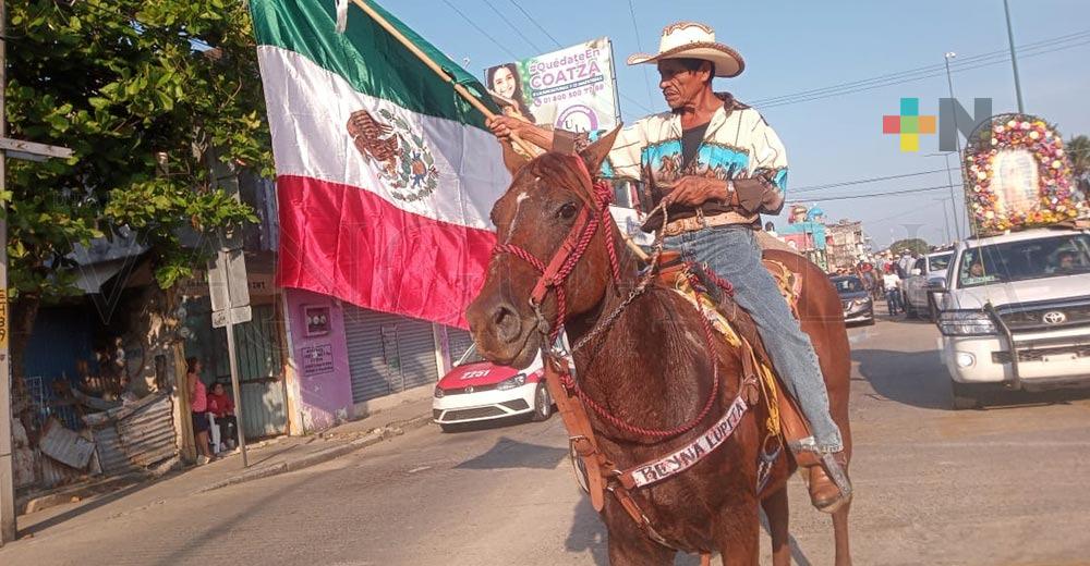 Realizan ganaderos de Cotza cabalgata a la virgen