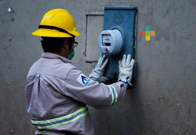 Reforma evitará aumento de tarifas eléctricas en México