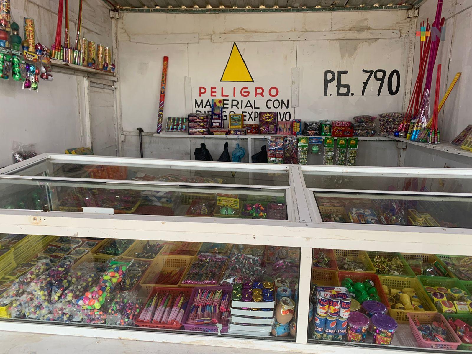 Llegan coheteros a Coatzacoalcos, estarán en terreno de Expo Feria