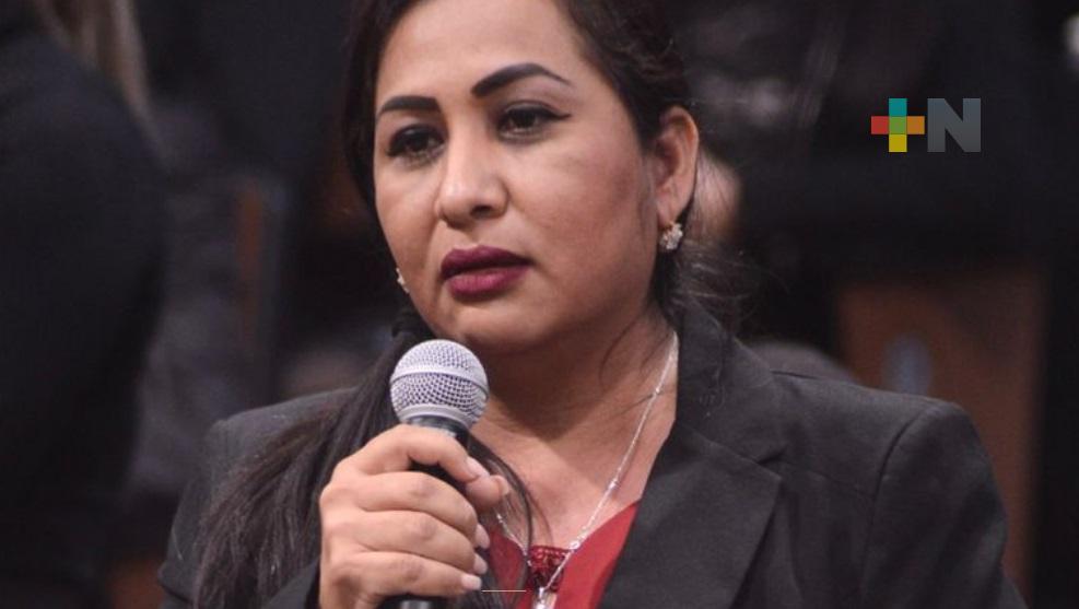 La obra pública está llegando a donde ningún gobernador se presentaba ni por error: Liliana Castro