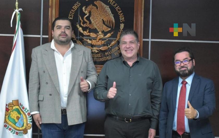 Reunión de Diputados locales de la Comisión de SSP con titular de la dependencia