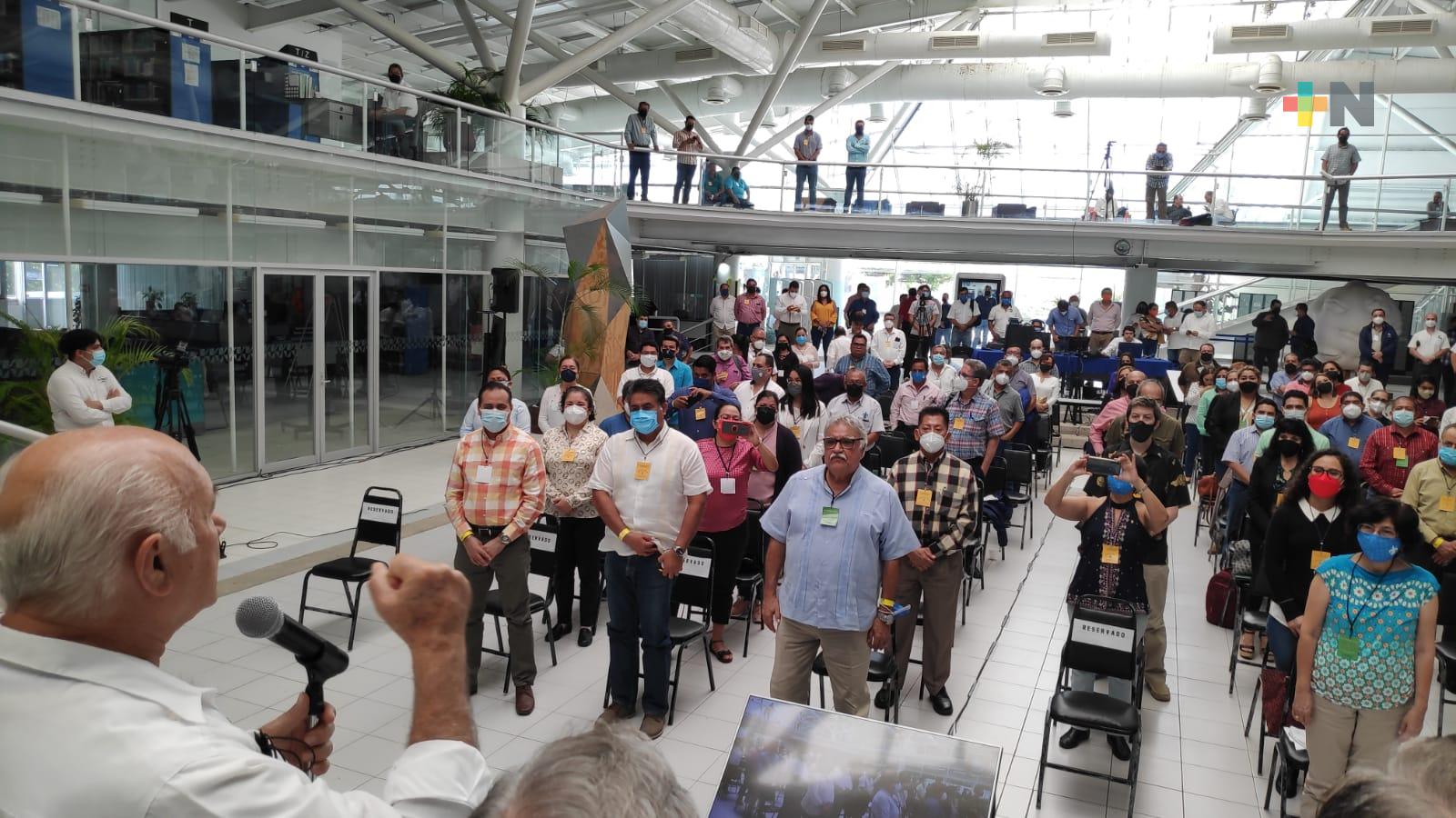 Acuerda Fesapauv solicitar 15% de incremento salarial a UV