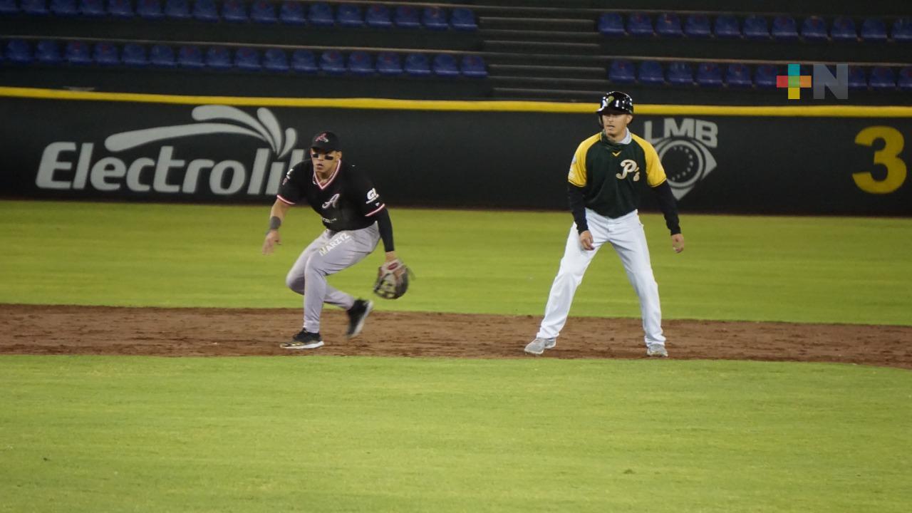 Pericos venció por 5-1 al Águila-Leones y aventaja la Final del Sur