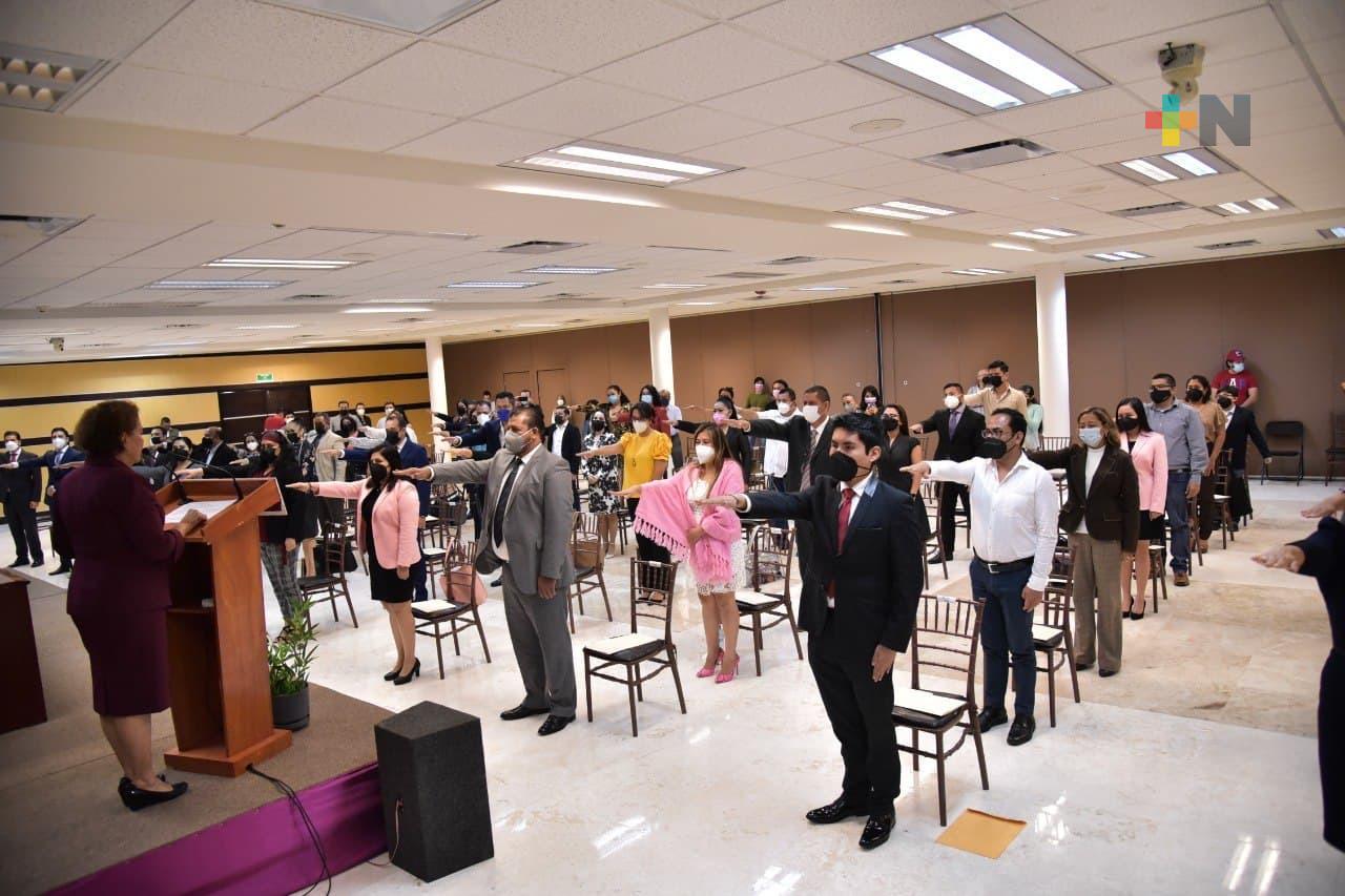 Poder Judicial de Veracruz entrega nombramientos en juzgados que atenderán materia laboral