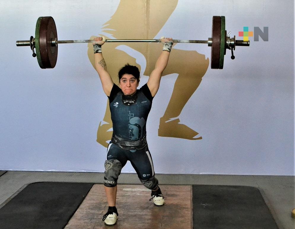 Apoya IVD delegación de pesas para Torneo del Pavo 2021