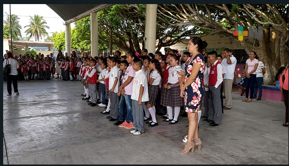 Inician vacaciones de invierno alumnos y maestros de la SEV en zona norte