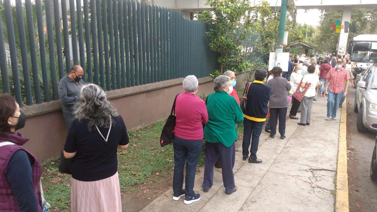 Aumentan abusos bancarios a personas de la tercera edad