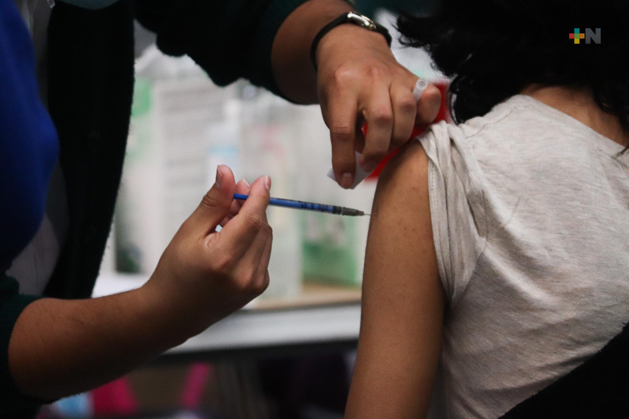 Cerca de 500 personas recibieron vacuna antiCovid en el municipio de Rafael Lucio