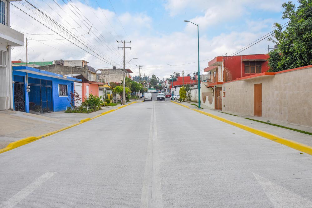 Presidente municipal inauguró diversas obras en colonias Plan de Ayala y Revolución