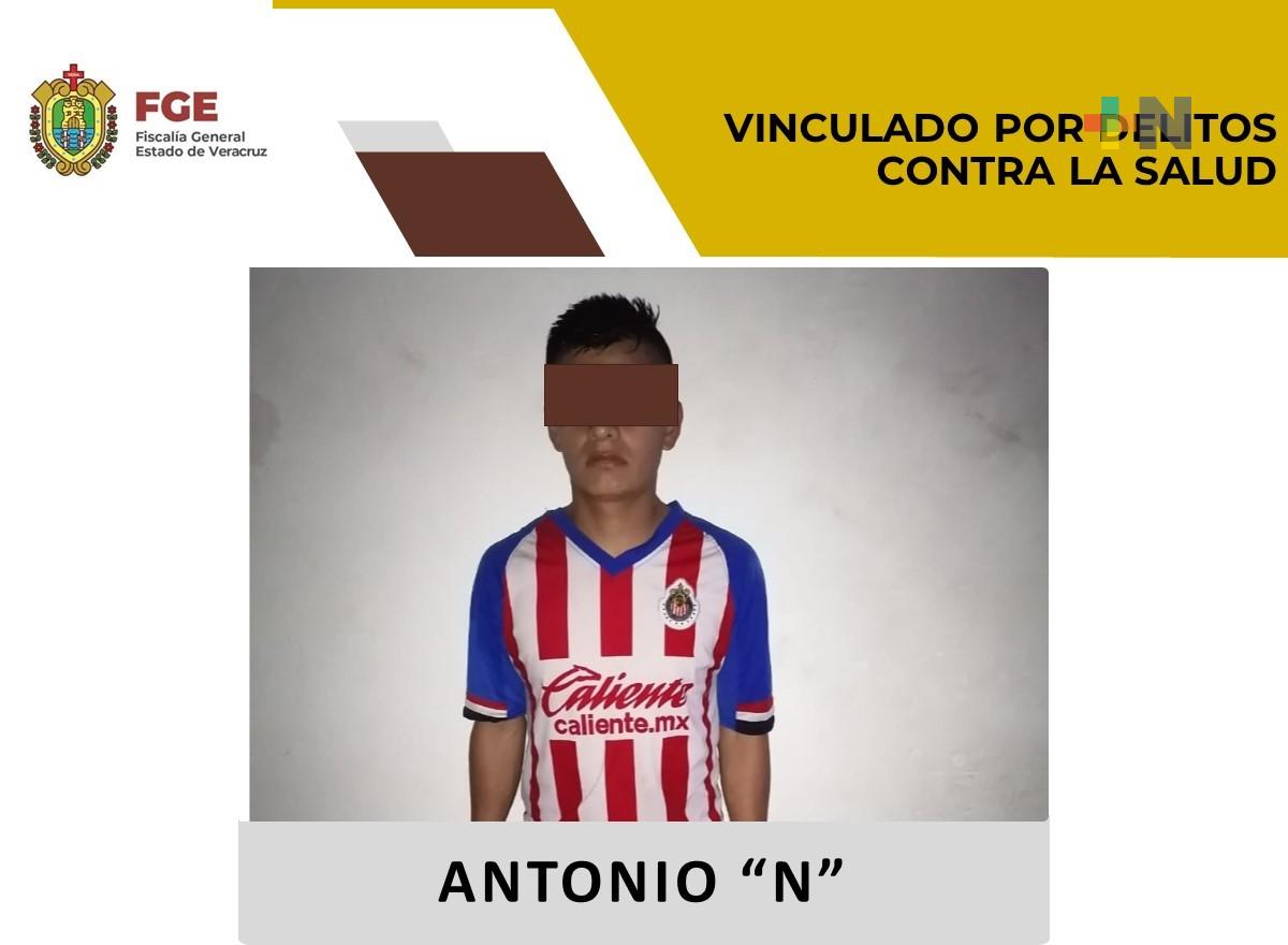 Vinculado a proceso por delitos contra la salud