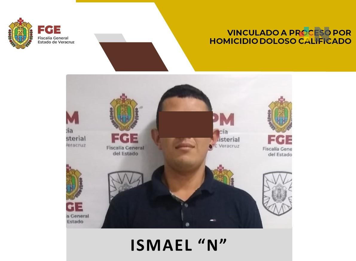 Lo vinculan a proceso por homicidio doloso calificado en la zona centro