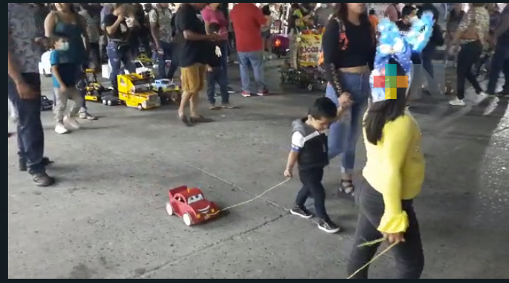 Celebran familias tuxpeñas al Niño Perdido