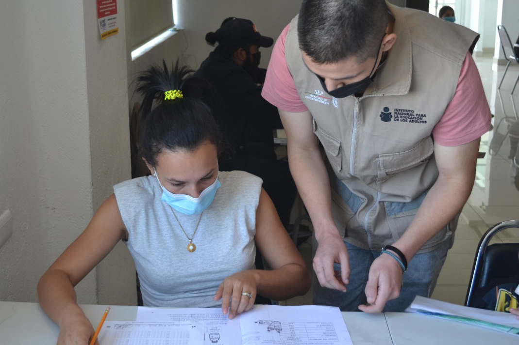 Recibirán trabajadores del hogar servicios de alfabetización, primaria y secundaria: INEA