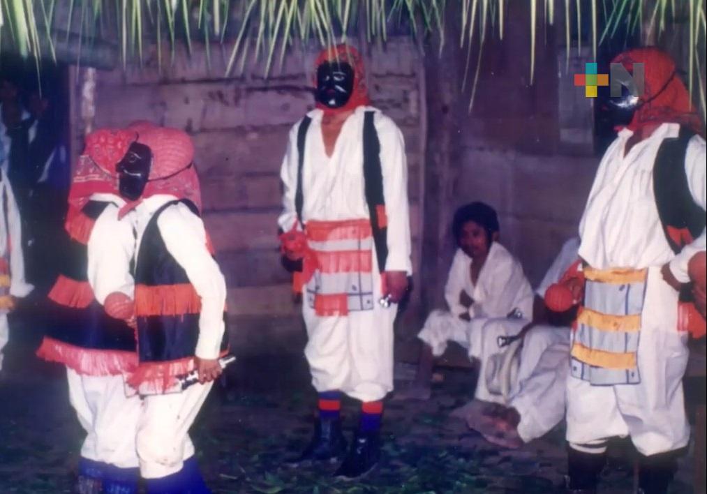 Desarrollo sostenible y danzas del Totonacapan en Casas de Cultura IVEC