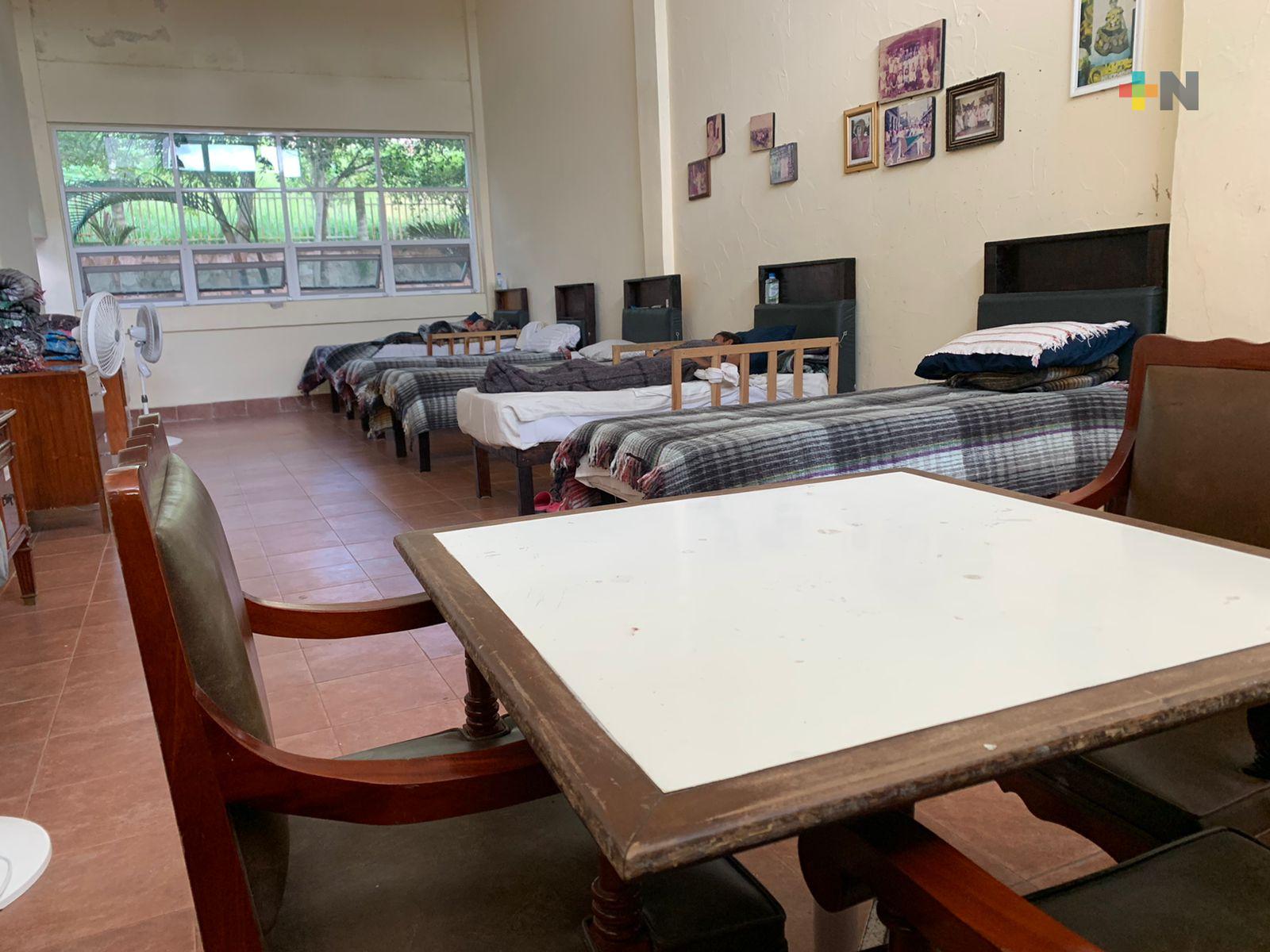 DIF Coatzacoalcos resguarda a personas adultas mayores en abandono