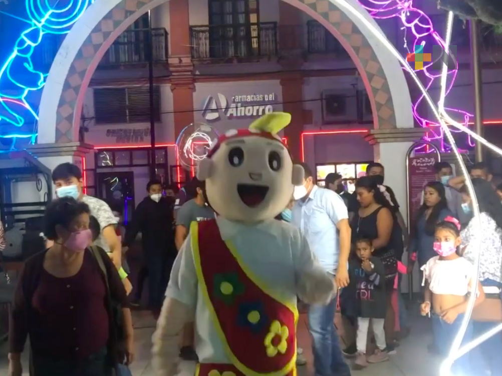 Papantla resguarda la cultura y tradiciones del pueblo Tutunakú; inició el Festival Orgullo Navideño