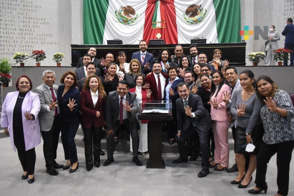 GL de Morena comprometidos en legislar para el desarrollo social de Veracruz: Marco Antonio Martínez