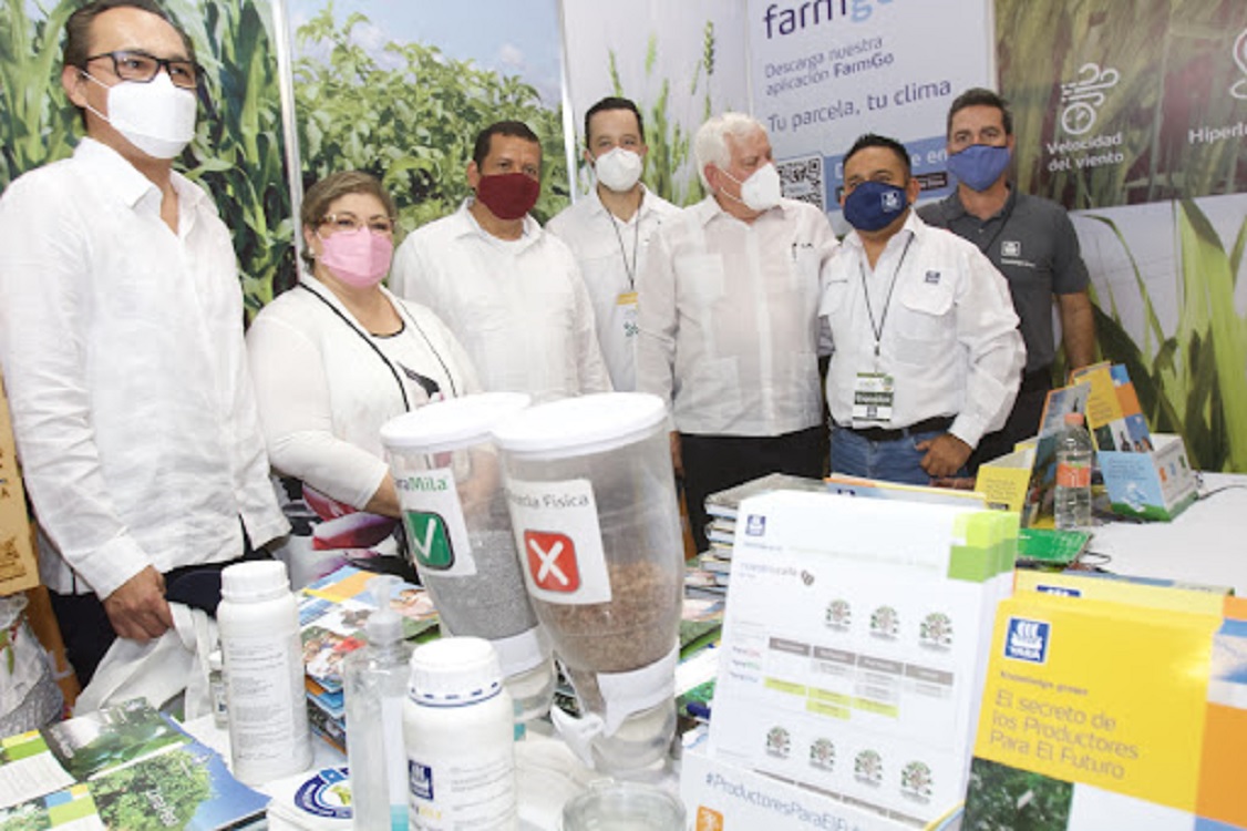 Inauguran primera Expo Fertilizantes en México