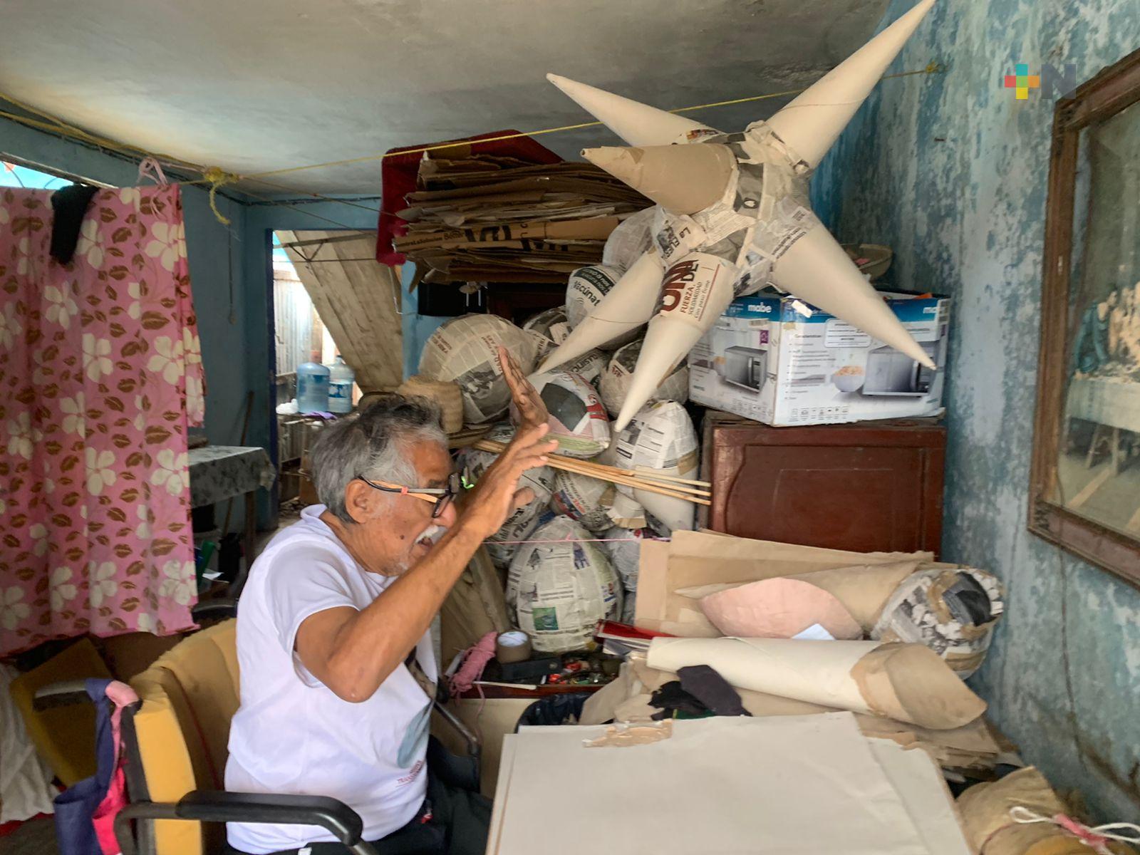 Piñatero de Coatzacoalcos mantiene tradición mexicana decembrina