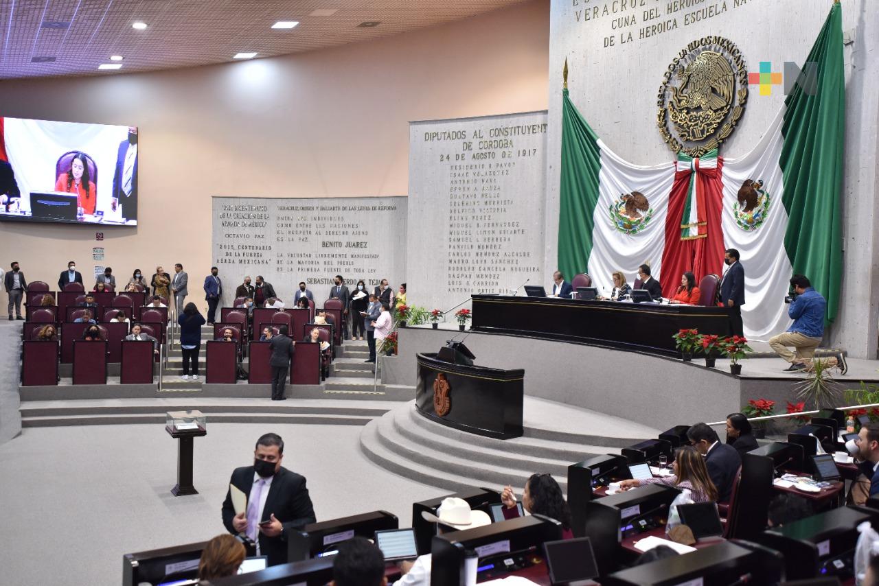 Llama Congreso a munícipes suplentes a asumir titularidad en Isla, Maltrata, Texistepec, Lerdo y Cazones