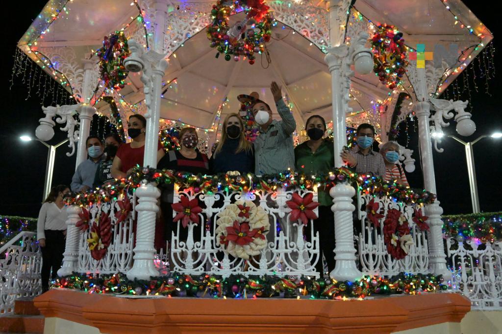 Con Villa Iluminada se extiende Festival Orgullo Navideño a Ignacio de la Llave