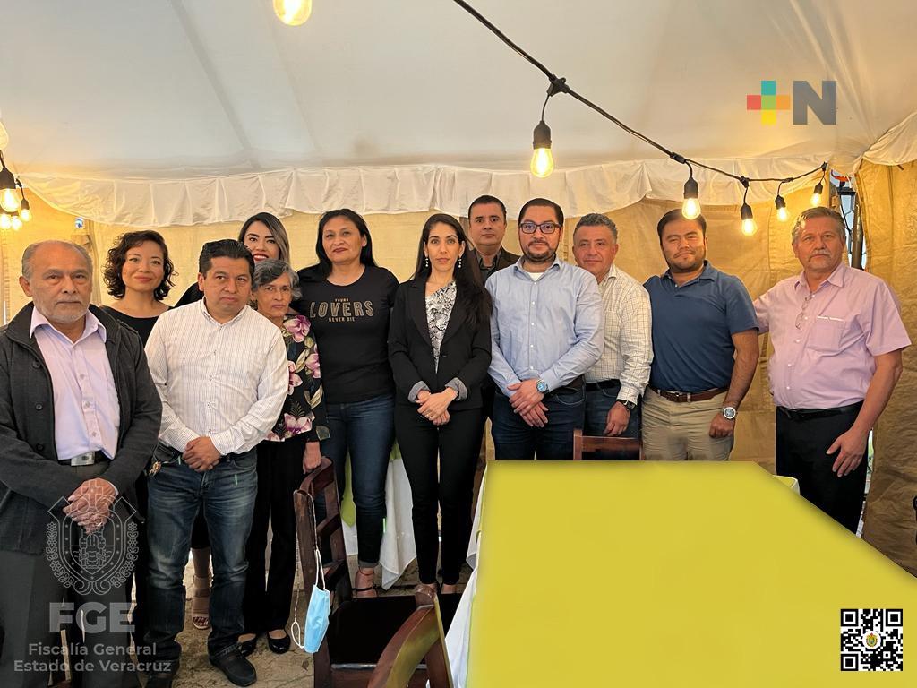 Fiscal General del Estado convive con el personal, fortaleciendo unidad laboral