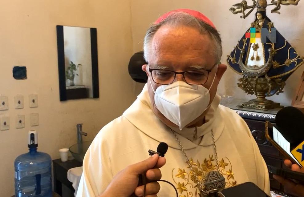 Feligreses católicos oran porque termine pandemia de Covid-19, afirma Obispo Carlos Briseño
