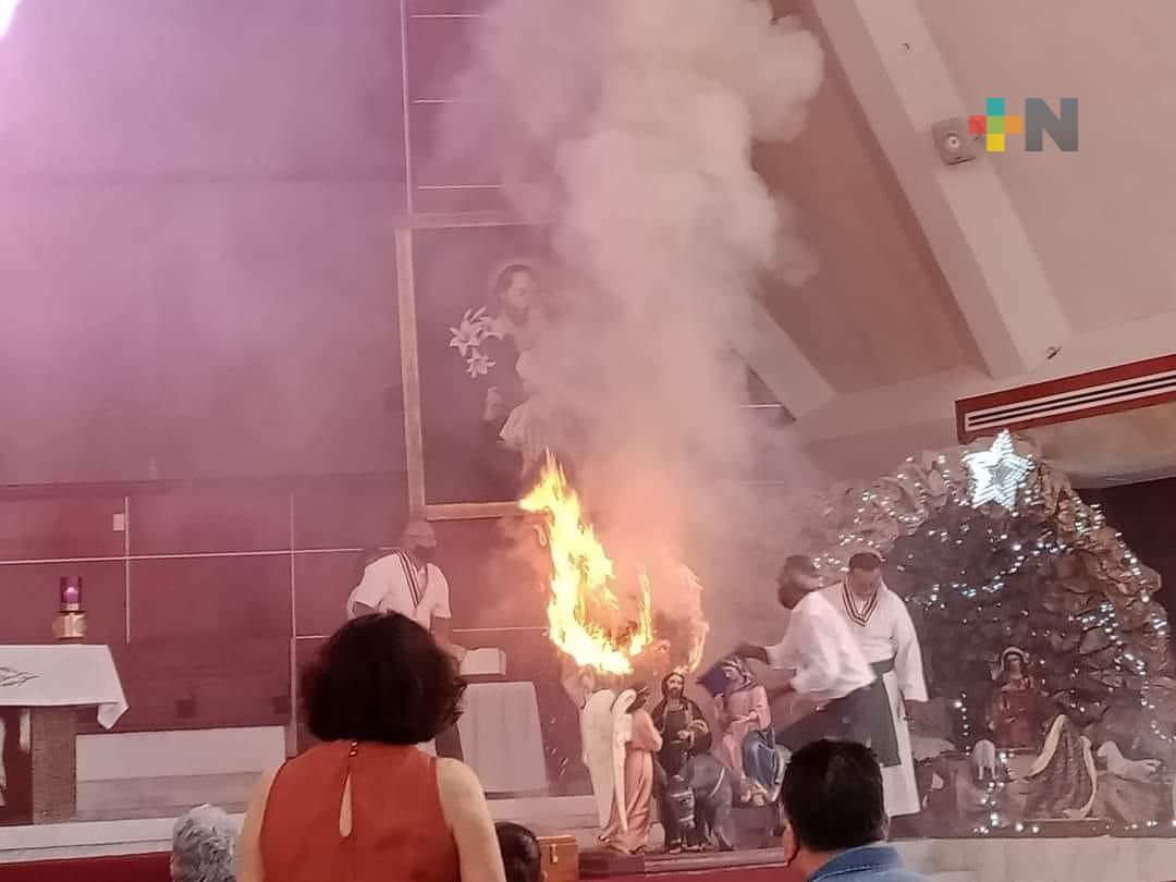 Se incendia corona de Adviento en la Catedral de Coatzacoalcos