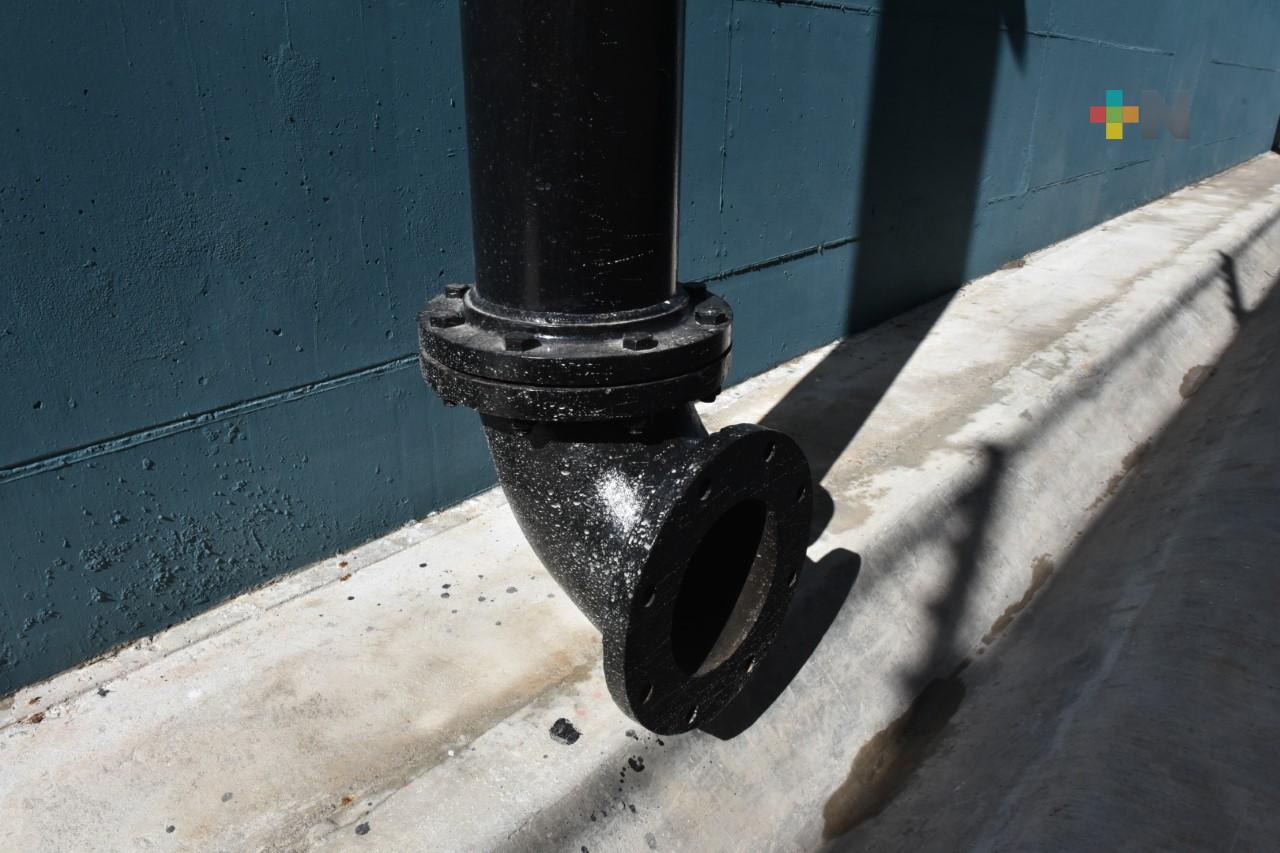Entrega Ayuntamiento tanque de agua para reducir tandeos