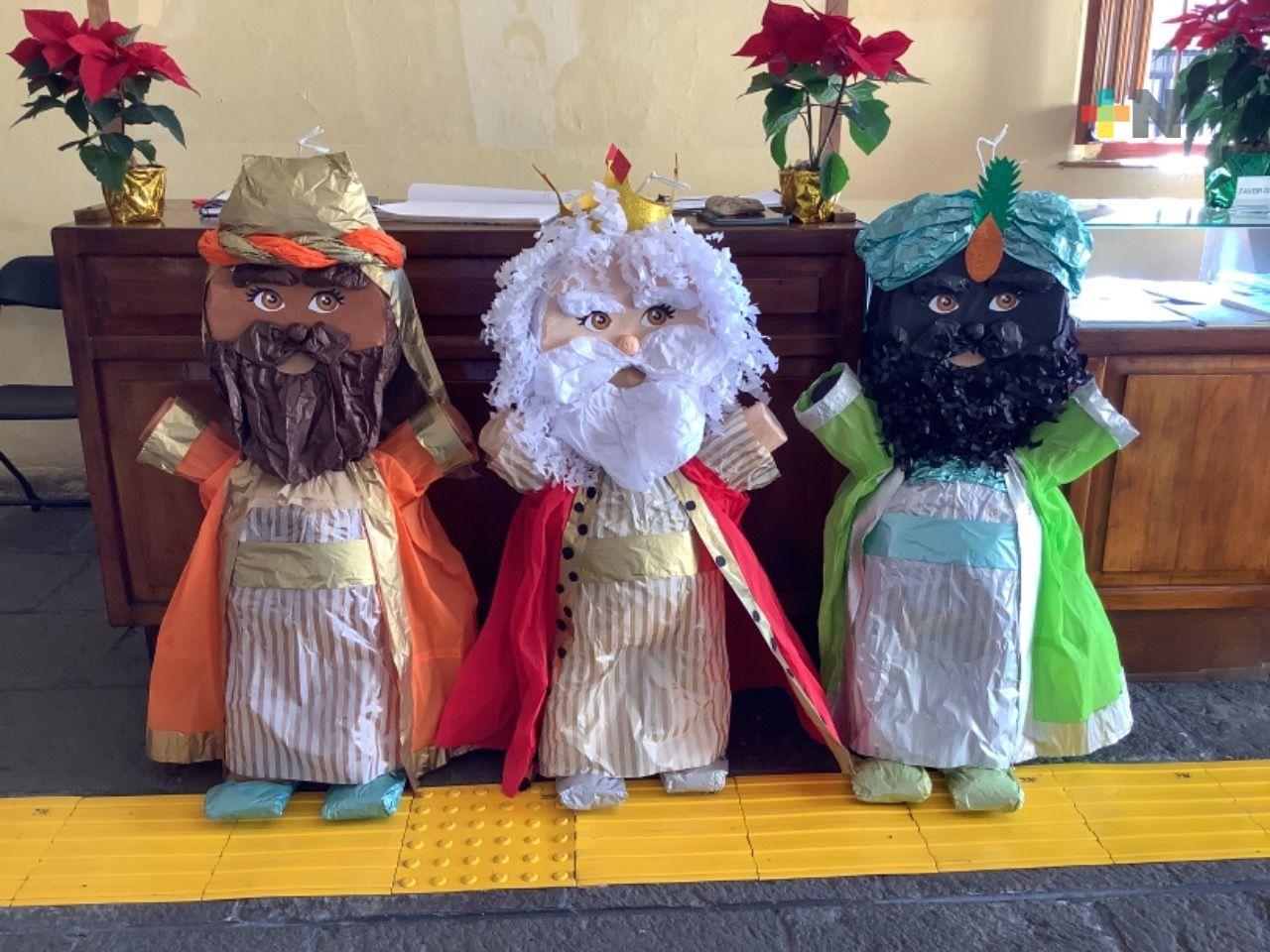 Presenta MAEV muestra de Piñatas Navideñas 2021