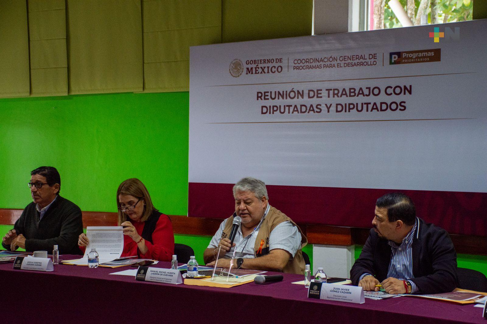 Se reúnen diputados de Morena con Delegado de Programas para el Desarrollo