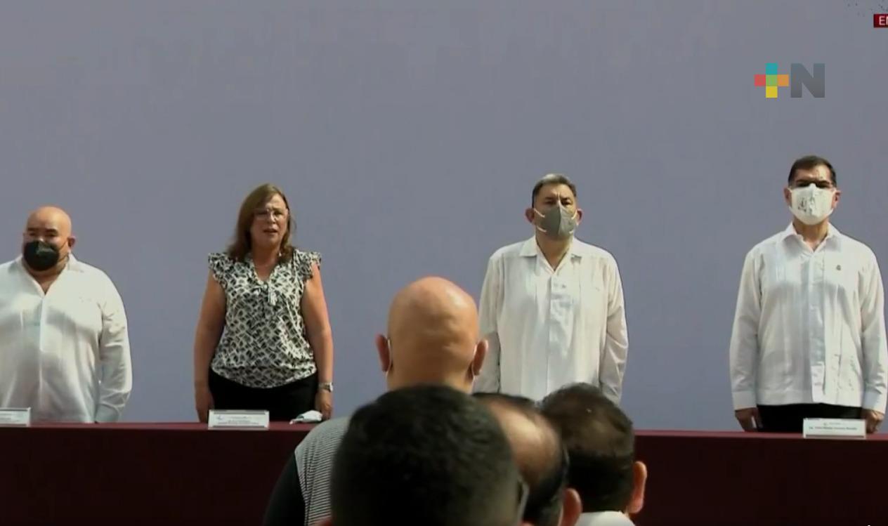 Al rendir protesta como alcalde, Amado Cruz, anuncia realización de foros ciudadanos