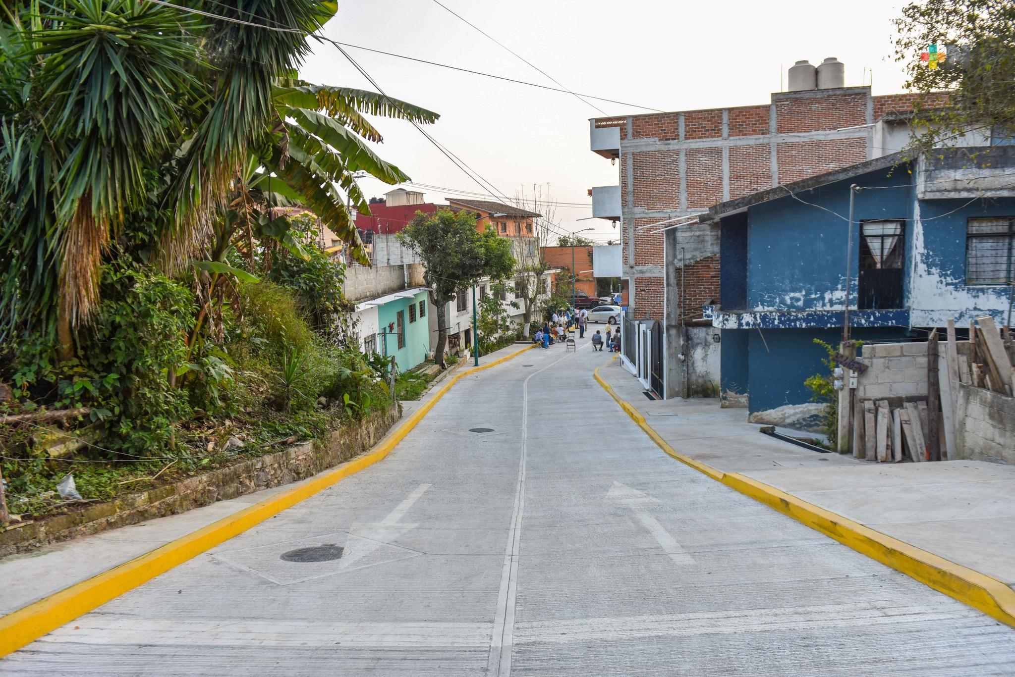 Con más pavimentaciones se dignifica la vida de las familias